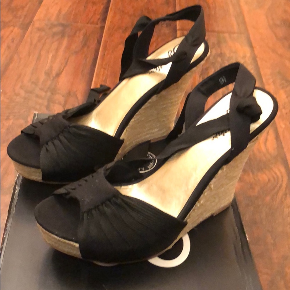 Platform shoes / sandals - Seychelles